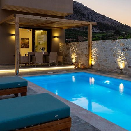 Irisma Luxury Villa With Private Pool Archanes Extérieur photo